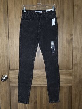 KanCan Women’s High-Rise Black Skinny Jeans